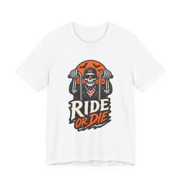 16454806314431138706_2048.jpeg Ride or Die Skull Motorcycle Tee — Vintage Biker T‑Shirt