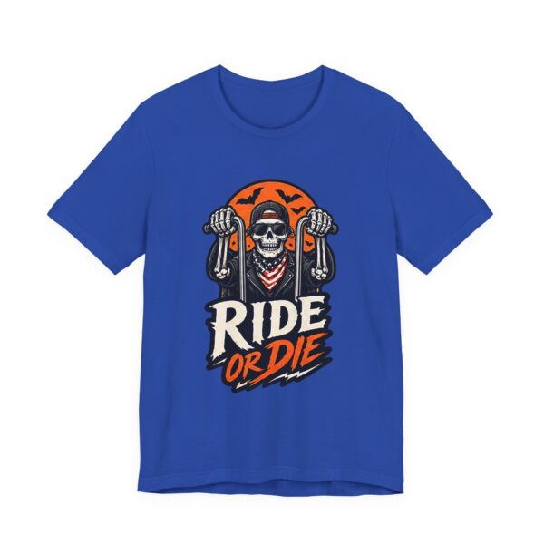 8682535744143002586_2048.jpeg Ride or Die Skull Motorcycle Tee — Vintage Biker T‑Shirt