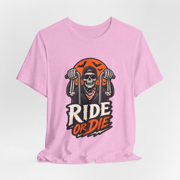 9253957924002482477_2048.jpeg Ride or Die Skull Motorcycle Tee — Vintage Biker T‑Shirt